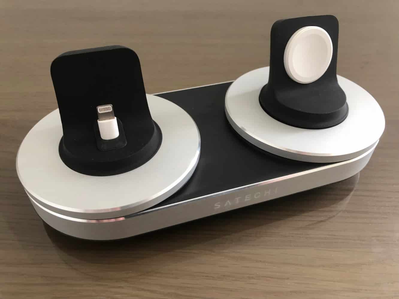 Critique : Station de Charge Double Type-C Satechi pour iPhone et Apple Watch