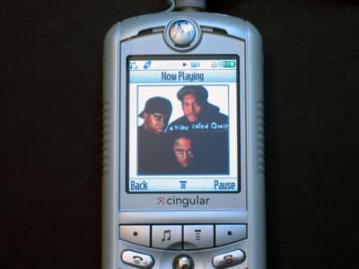 Critique : Téléphone mobile Motorola ROKR E1 iTunes