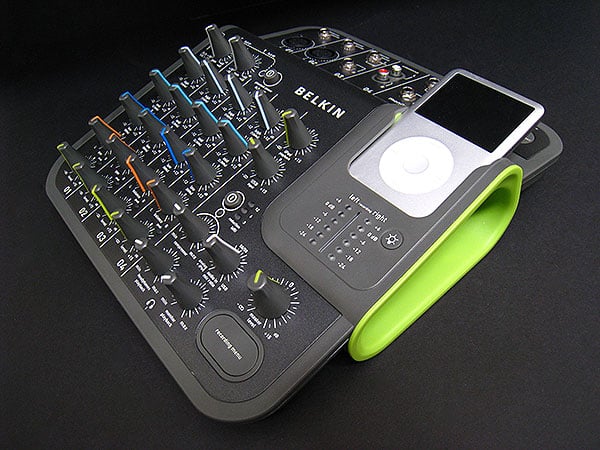 iDesign: Belkin, 레코더 및 내부 정보 확보