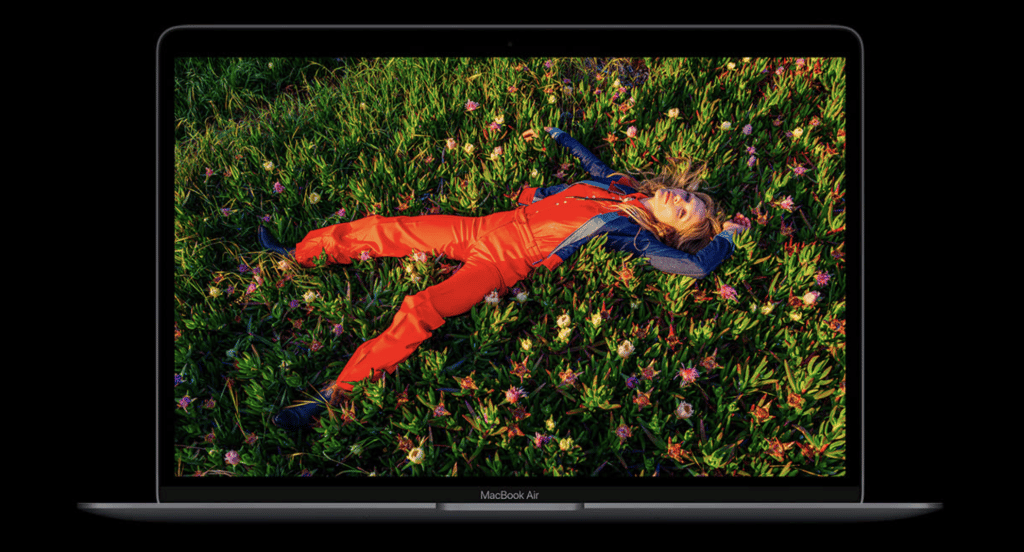 Retina 디스플레이와 True Tone 기술이 탑재된 MacBook Air