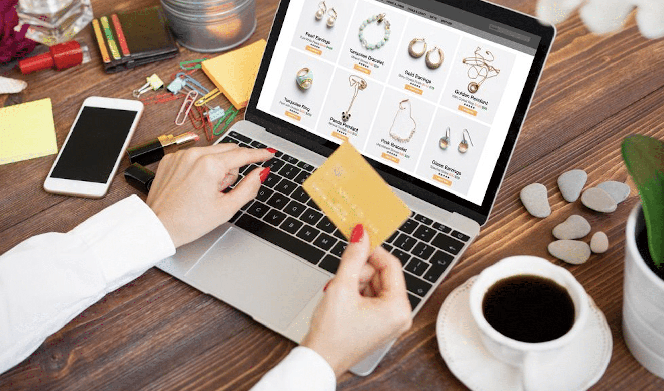 Gioielli nell'Età Digitale Come i Negozi Online Stanno Cambiando il Processo di Acquisto?