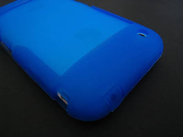 Bewertung: iSkin Revo2 für iPhone 3G