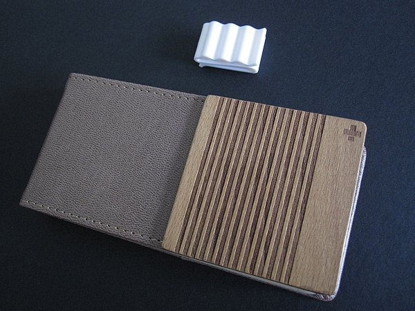 Revisão: Simplism Flip Note + Capas Vertical Flip Style para iPhone 5