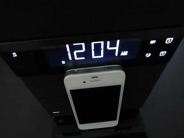 리뷰: Soundfreaq Sound Rise SFQ-05 무선 스피커 및 알람 시계