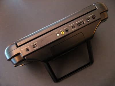 리뷰: iLuv i1055 / Zeon Z1055 7인치 포터블 태블릿 스타일 DVD 플레이어 for iPod with video