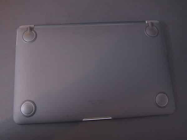 MacBook Air 11” Recebe Muse da Moshi + SeeThru Satin