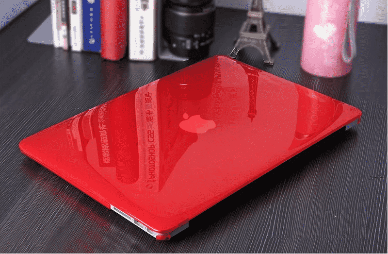 これはクリスタルレティナハードMacBook Pro 16インチケースです。