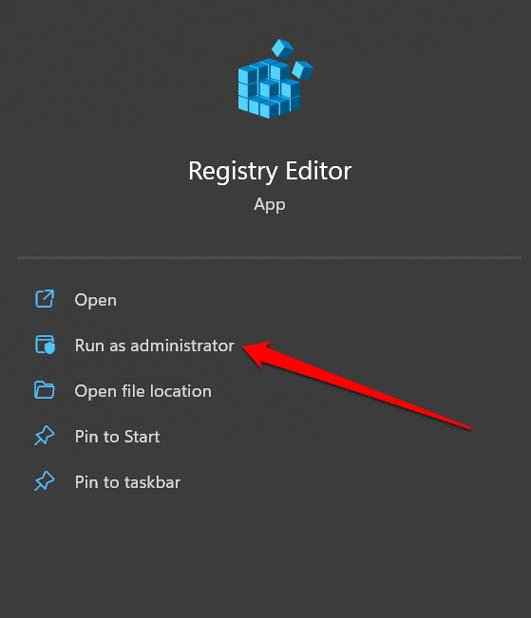 esegui l'editor del registro come amministratore