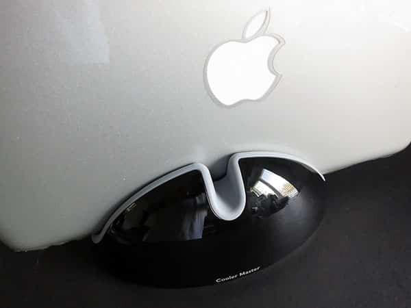 Recensione: Supporto Cooler Master Arc per MacBook Pro + iPad
