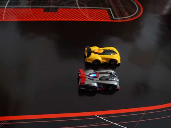 Critique : Anki, Inc. Anki Drive Starter Kit