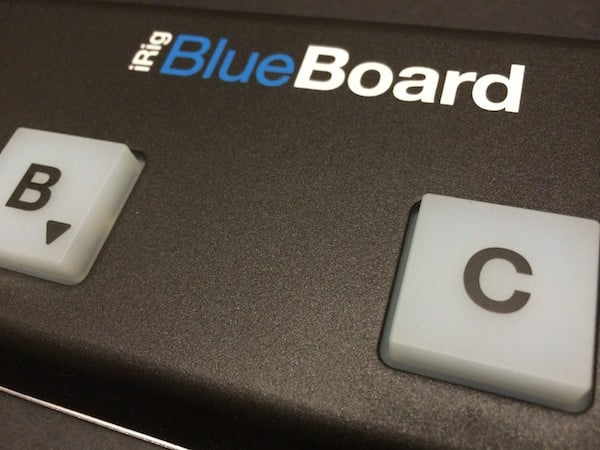 Reseña: IK Multimedia iRig BlueBoard Pedalera MIDI Bluetooth