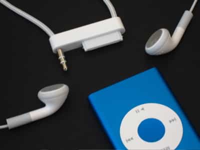Recensione: Cuffie con Lanyard per iPod nano di Apple (Seconda Generazione)