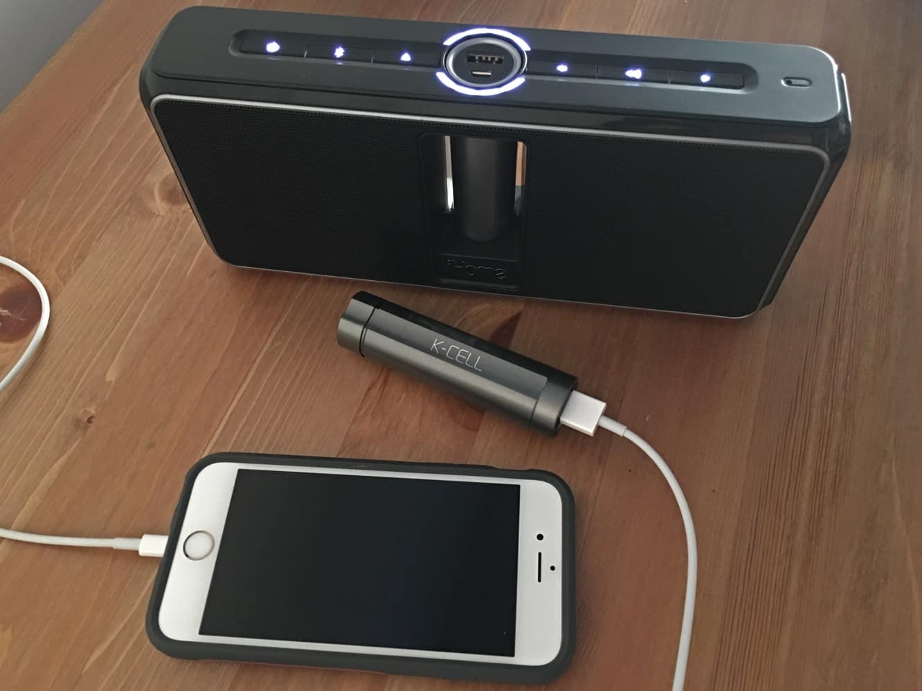 Critique : haut-parleurs Bluetooth iHome Kineta K1 et K2