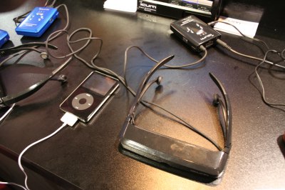 iPod @ CES 2006 Part III: 전시장에서