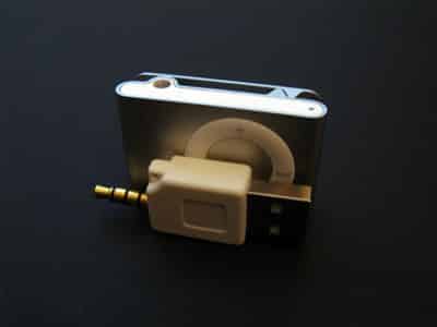 Critique : Adaptateur USB Incipio IncipioBud pour iPod shuffle (2G)