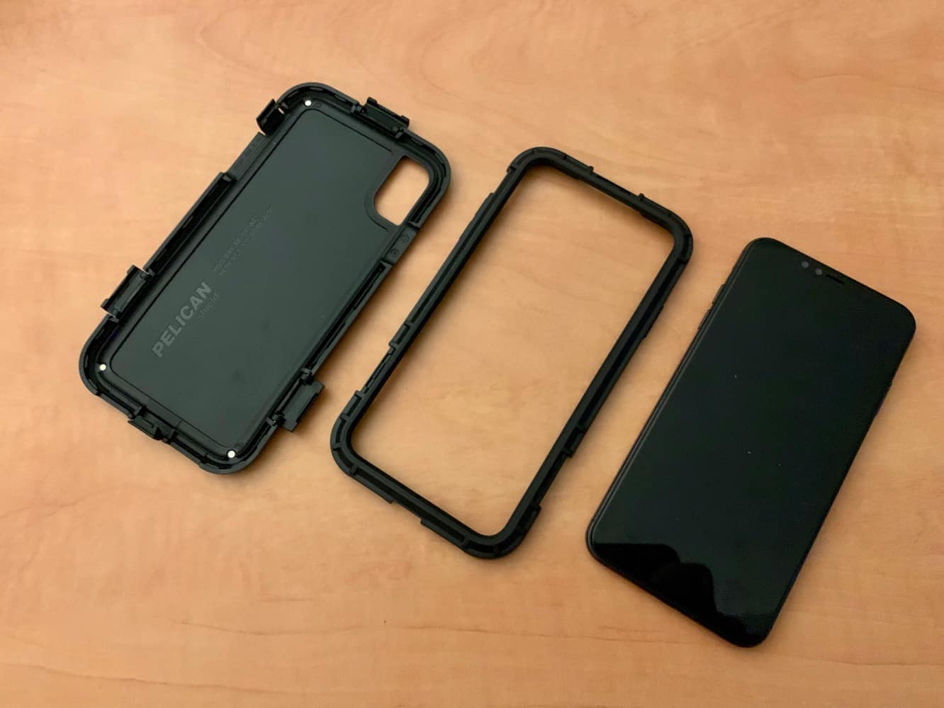 Pelican Shield pour iPhone XS Max