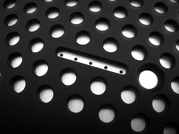 El MacBook Pro Negro, Cortesía de Incase Designs
