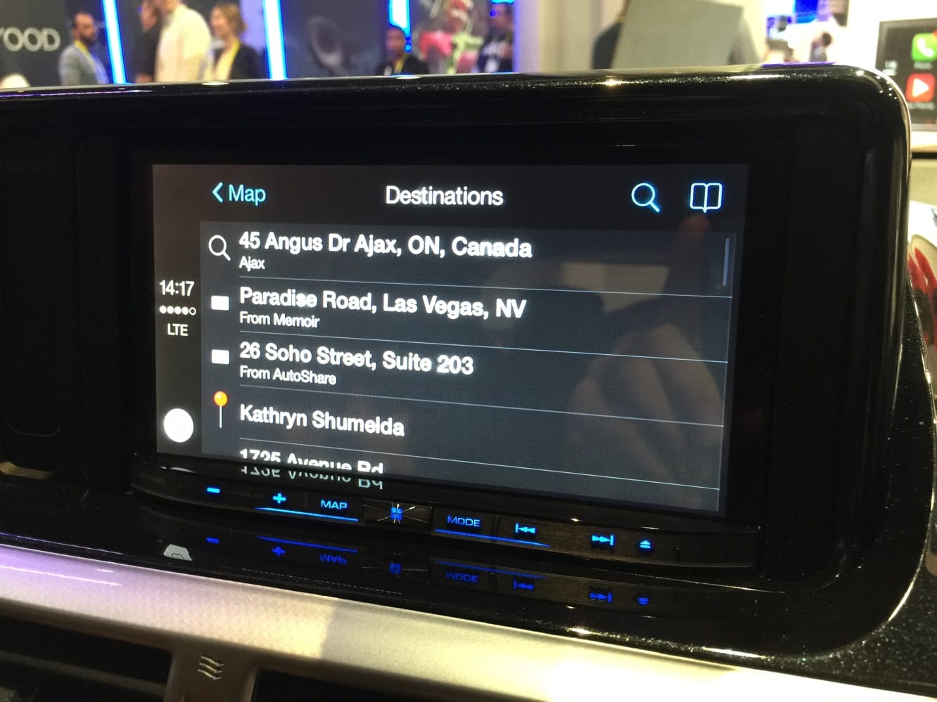 CES 2015에서 CarPlay 체험하기