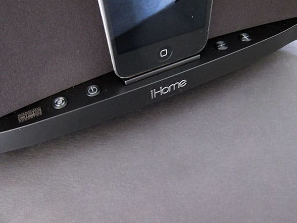 Bewertung: iHome iP3 Studio Series Audio System