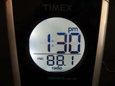 Critique : Radio-réveil iPod Timex Ti700 économiseur d'espace avec double alarme
