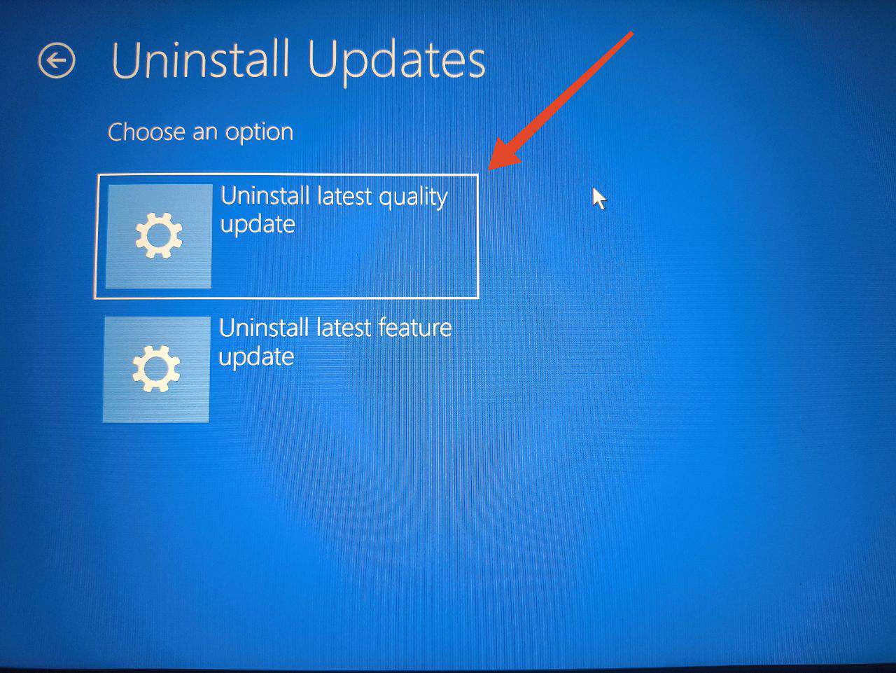 desinstalar última atualização de qualidade
