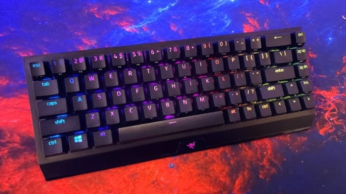 Razer BlackWidow V3 Mini HyperSpeed - Melhor Teclado 65%