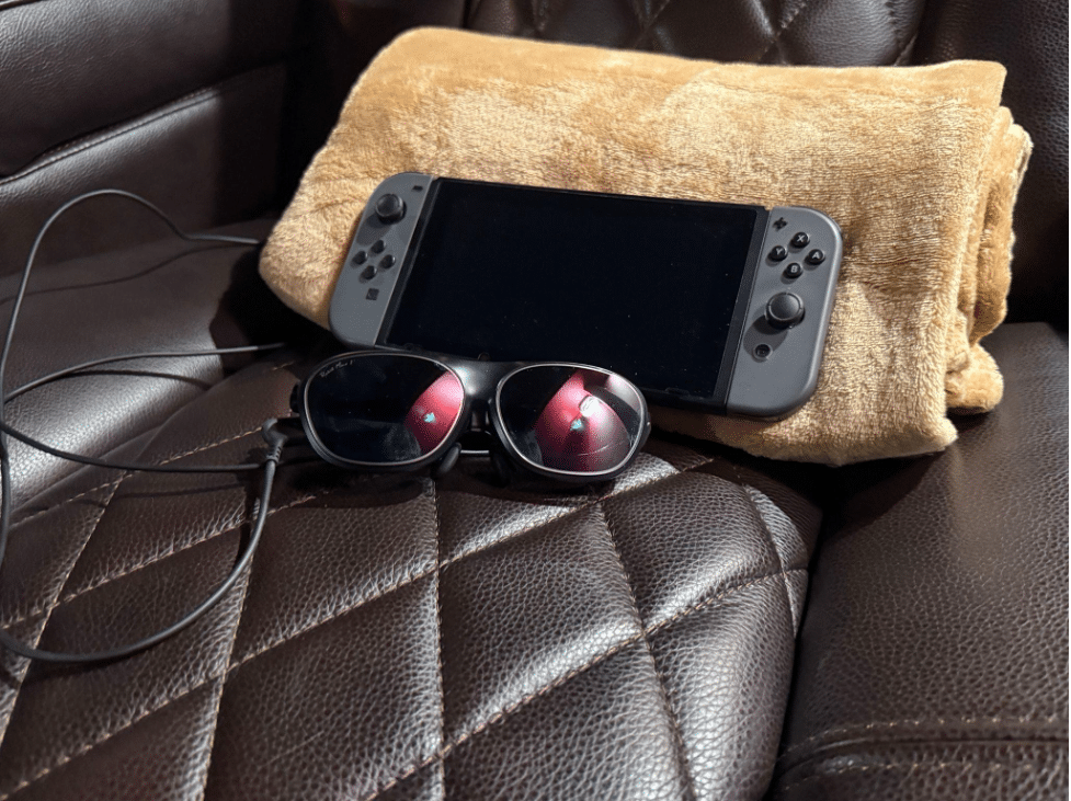 これはNintendo Switchに最適なスクリーンですか?Rokid Max 2がどこでも大画面ゲームを提供