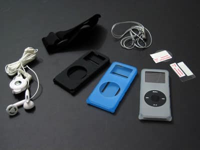 2005年末のファーストルック: カプセル、eVo 3、iFace、ソフトアーマー、SoundUp、Tetran、Bluetoothなど!