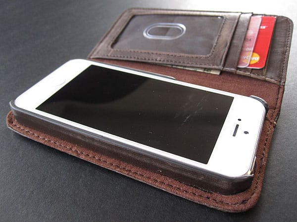 Revisão: Twelve South BookBook para iPhone 5
