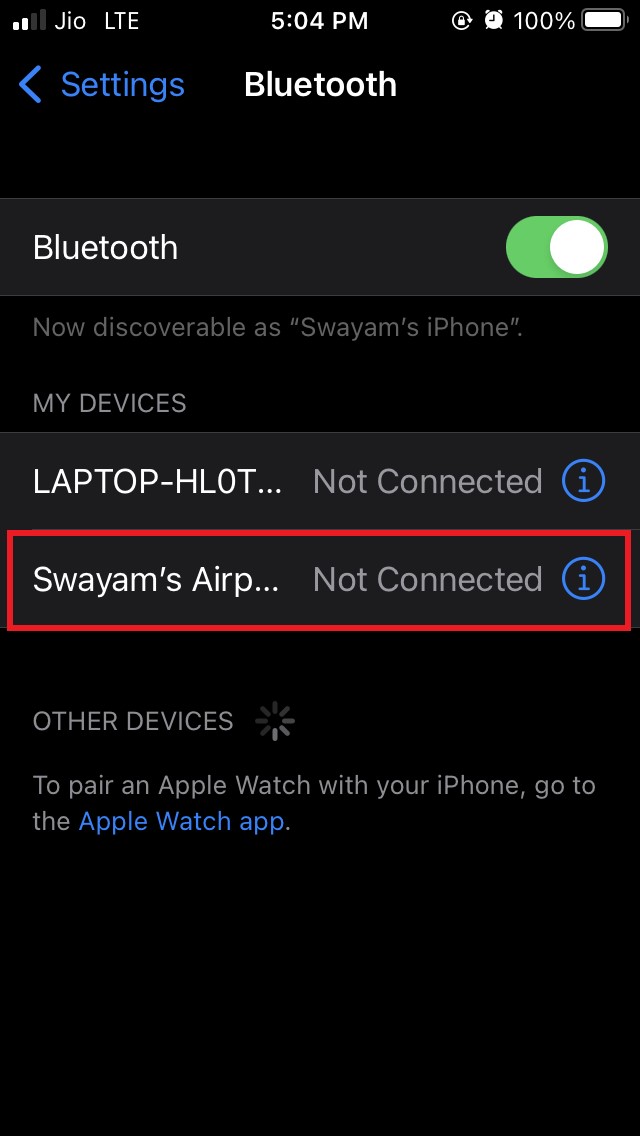 tocca il nome degli AirPods