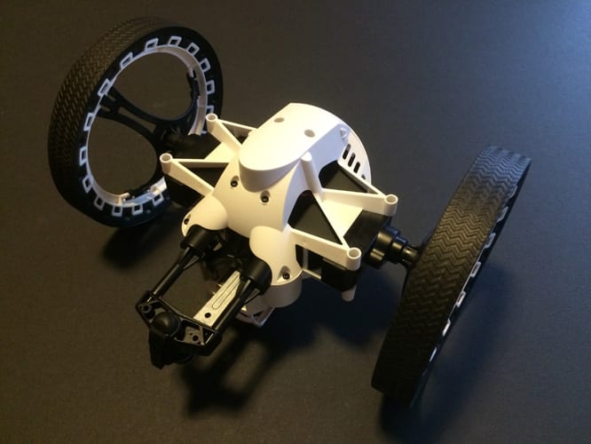 Revisão: Parrot Minidrone Jumping Sumo