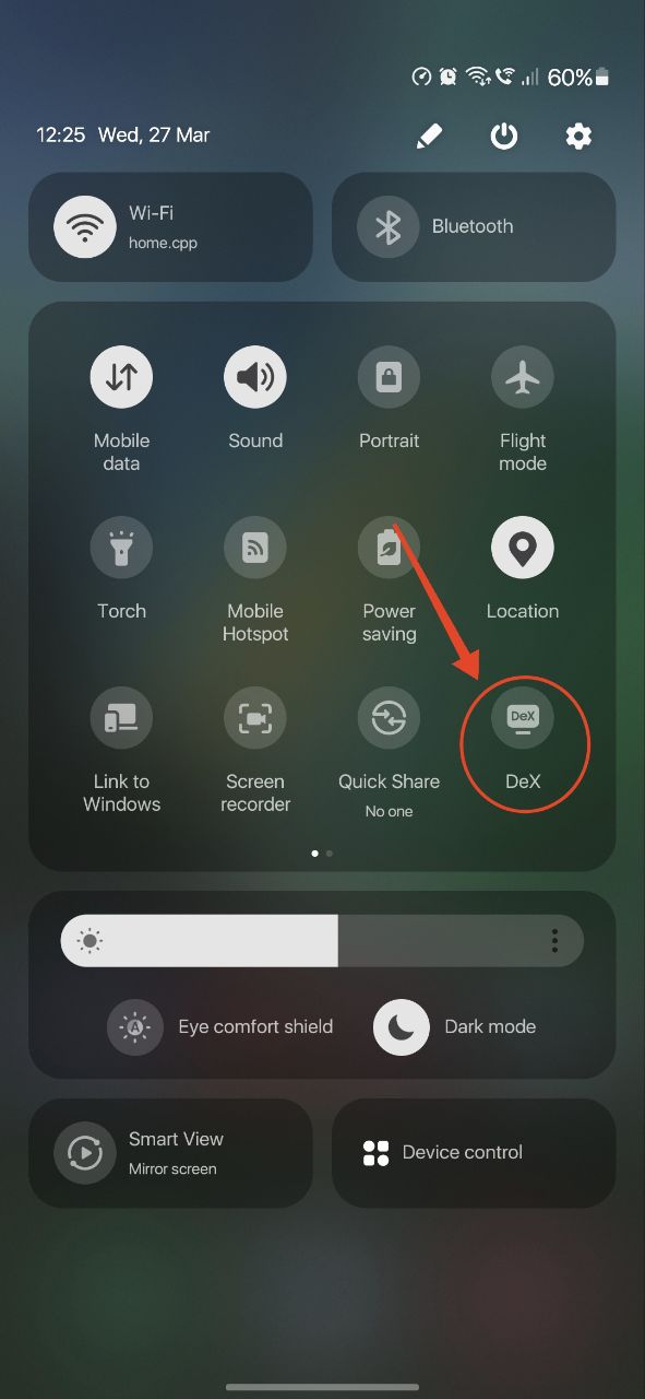 tocco su DeX nell'app Impostazioni rapide
