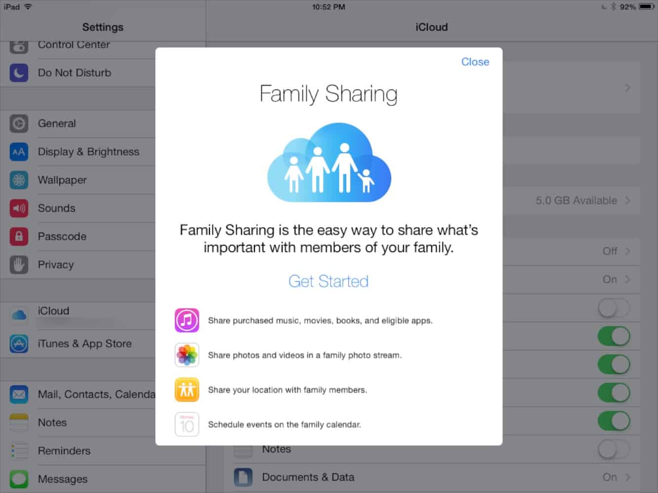Que puis-je réellement partager avec le Partage Familial dans iOS 8 ?