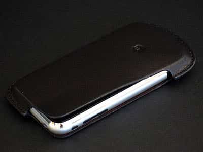 Recensione: Custodia protettiva in vera pelle Macally mSleeve per iPhone