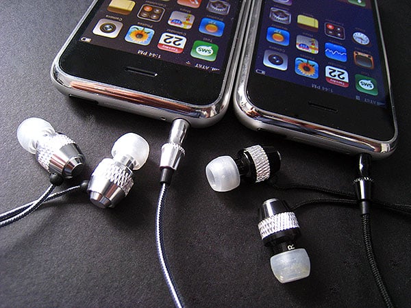 iDesign: V-Moda의 Vibe 이어폰의 예술