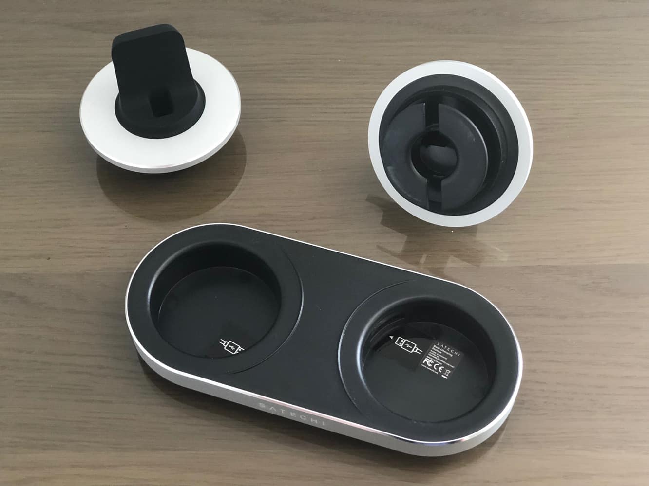 Critique : Station de Charge Double Type-C Satechi pour iPhone et Apple Watch