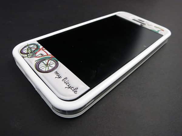 Revisão: id America Cushi Plus para iPhone 5