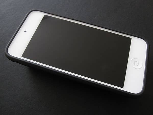 Revisão: XtremeMac Tuffwrap Play + Tatu para iPod touch 5G
