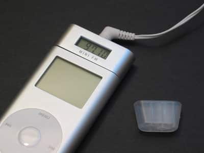 Recensione: DLO mini fm FM Radio e Amplificatore per Cuffie per iPod mini