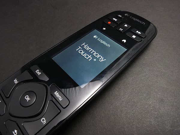 Bewertung: Logitech Harmony Touch Universalfernbedienung