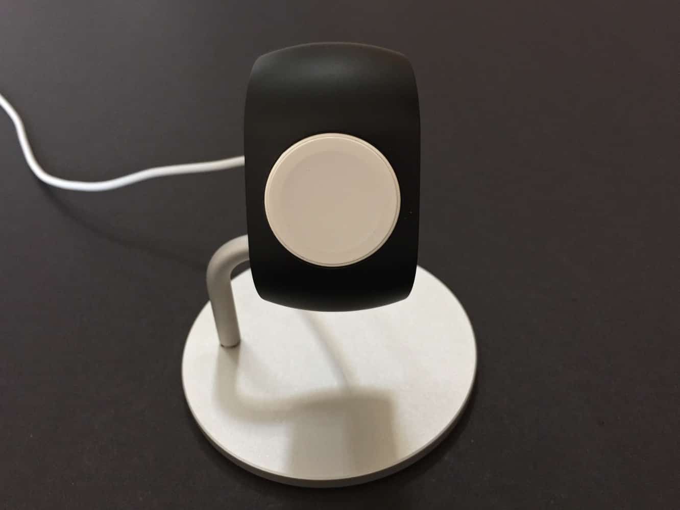 Critique : Just Mobile Lounge Dock pour Apple Watch