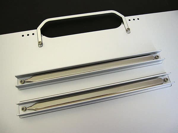 Supporti di raffreddamento Luxa2 M1-Pro, M2 + M3 di Thermaltake per i MacBook di Apple