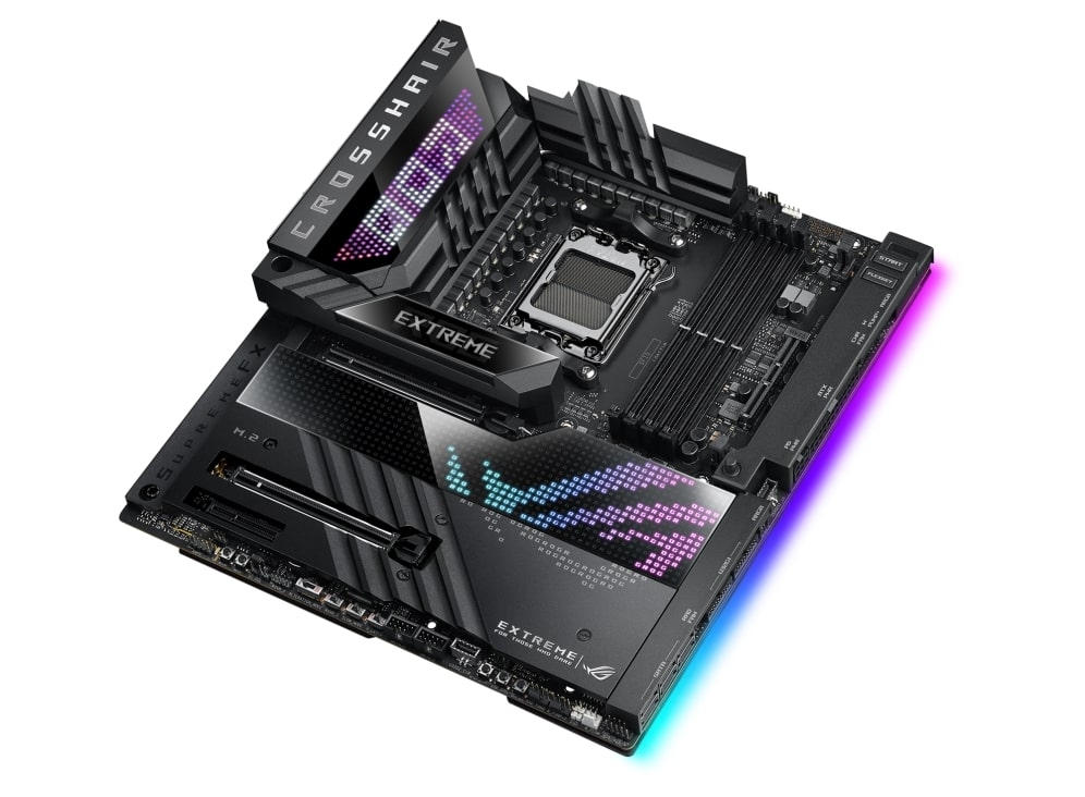 ROG Crosshair X670E Extreme - B650 vs. X670