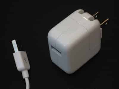 Recensione: Apple Computer iPod USB Power Adapter (9/2006)