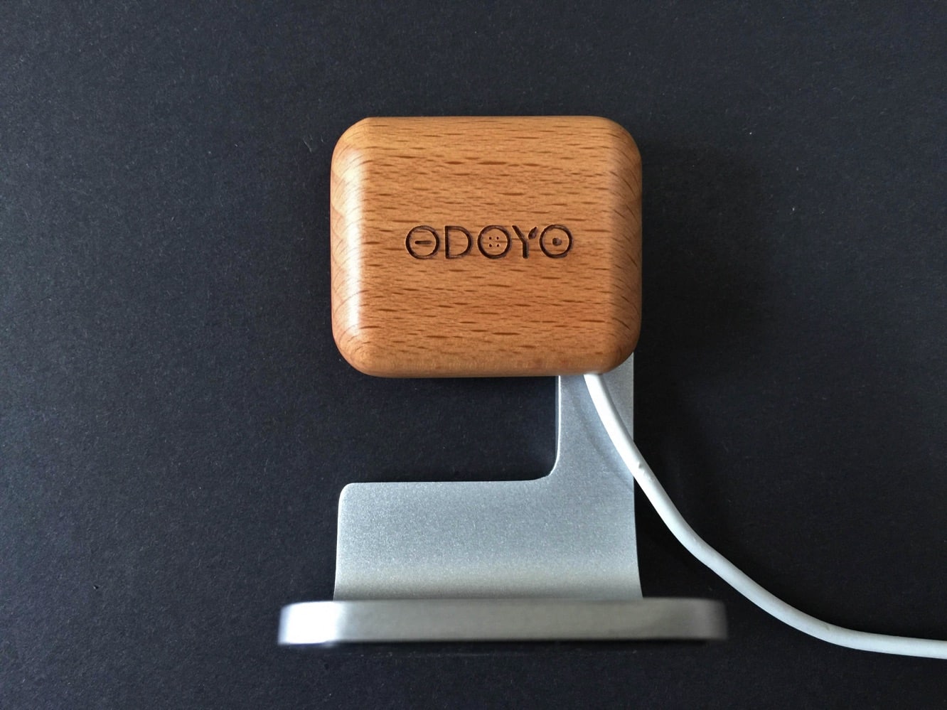 Revisão: Dock de Carregamento Odoyo KickStand para Apple Watch