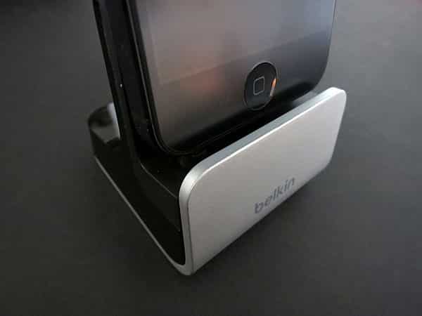 리뷰: iPhone 5용 Belkin Charge + Sync Dock와 오디오 포트