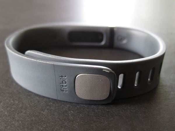 レビュー: Fitbit Flex ワイヤレスアクティビティ＆睡眠リストバンド