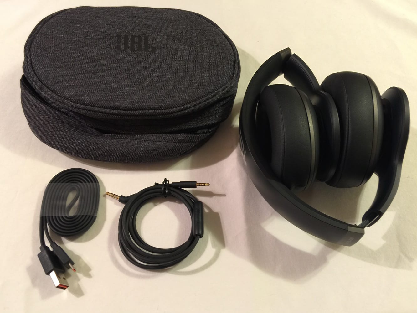 Recensione: Cuffie Bluetooth JBL Everest Elite 700