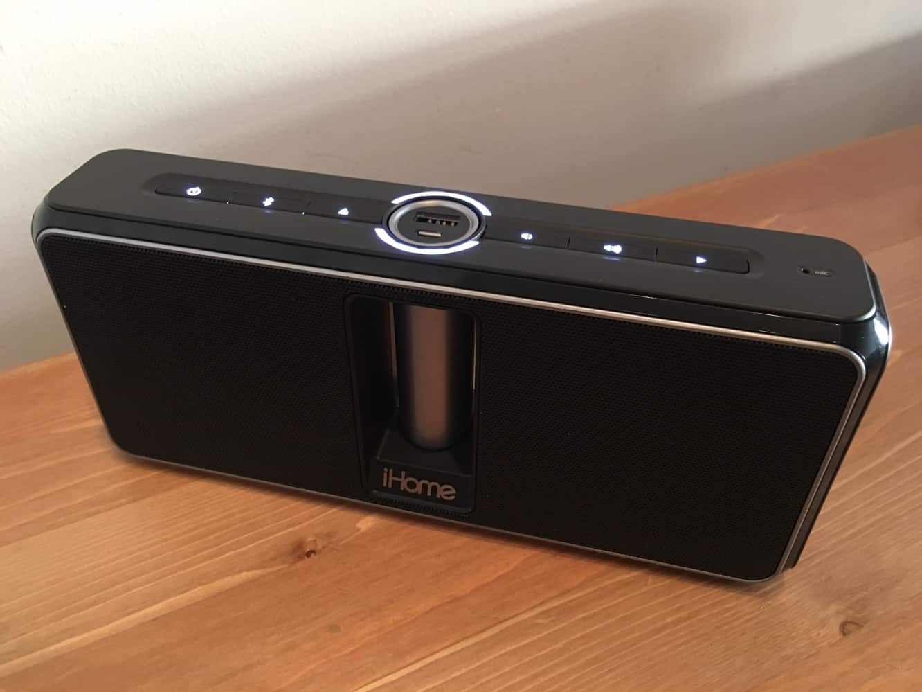 Critique : haut-parleurs Bluetooth iHome Kineta K1 et K2