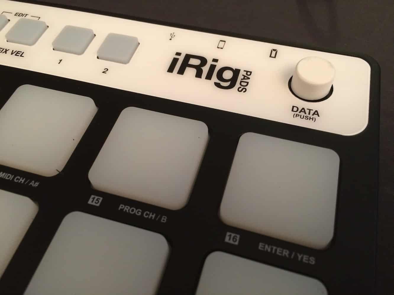 レビュー: IK Multimedia iRig Pads MIDIグルーヴコントローラー